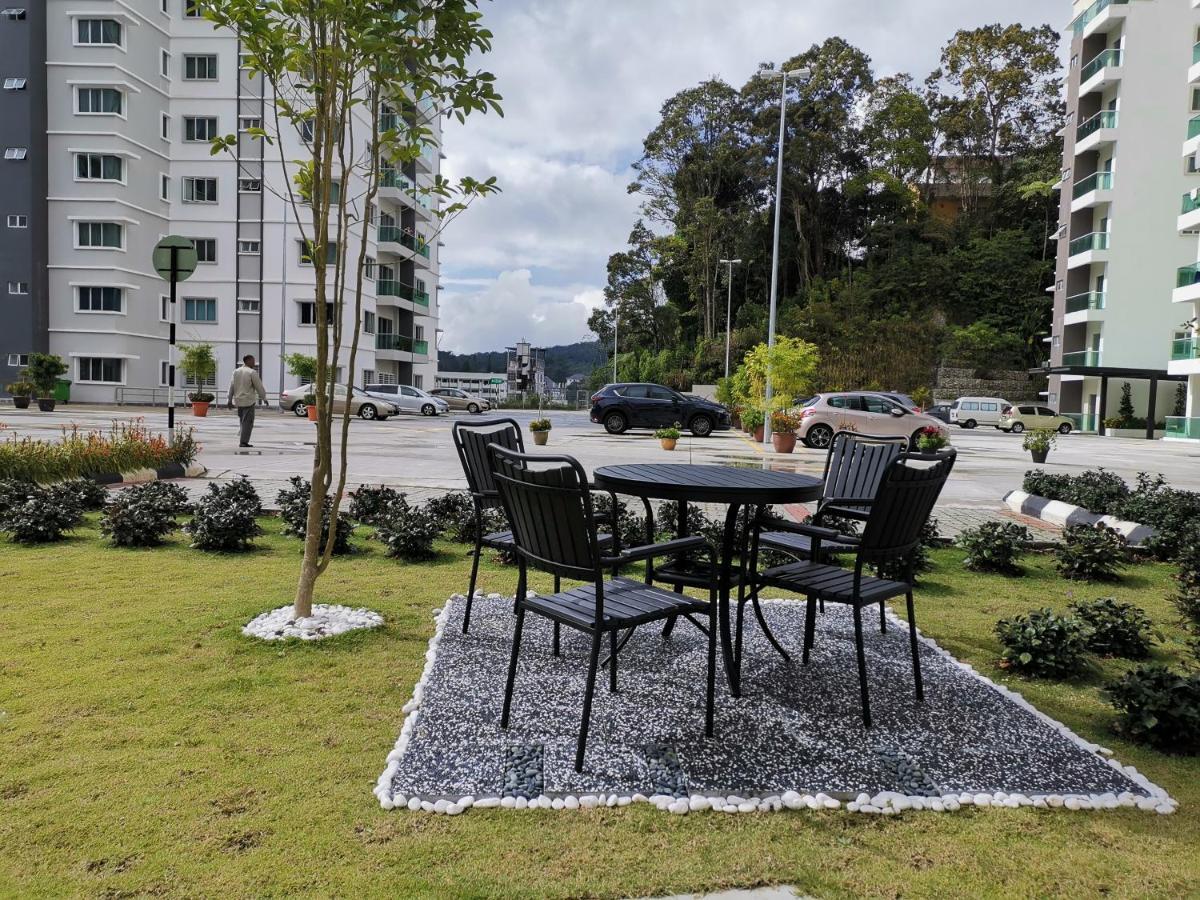 The Quintet, Tower Ethel Apartamento Tanah Rata Exterior foto